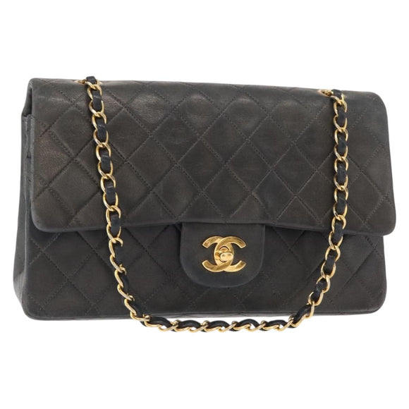 CHANEL Matelasse 25 Double Flap Chain Bag Lamb Skin Navy Gold CC Auth 158358SAV
