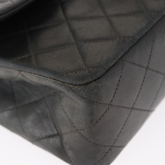 CHANEL Matelasse 25 Double Flap Chain Bag Lamb Skin Navy Gold CC Auth 158358SAV