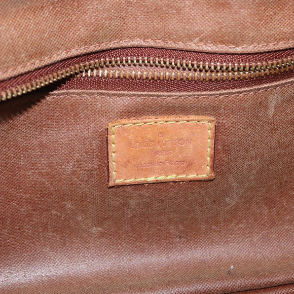 LOUIS VUITTON Monogram Trousse Toilette 25 Clutch Bag M47527 LV Auth 158646