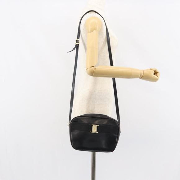 Salvatore Ferragamo Shoulder Bag Leather Black Gold Auth 158721