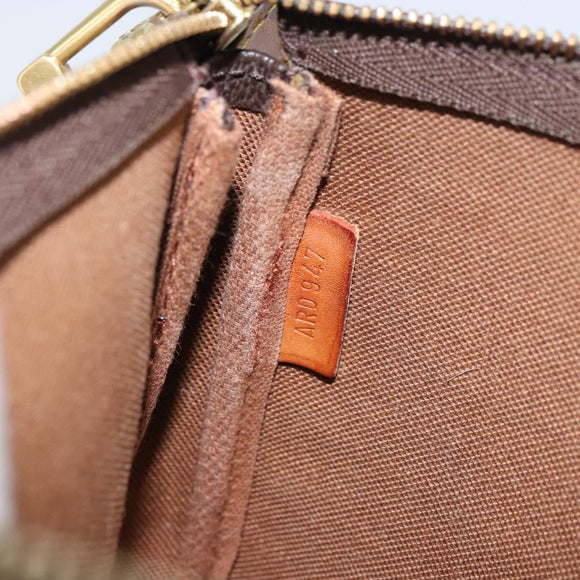 LOUIS VUITTON Monogram Pochette Accessoires Pouch M51980 LV Auth 158774