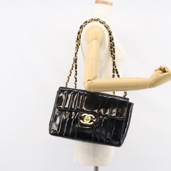 CHANEL Matelasse 30 Chain Shoulder Bag Enamel Black Gold CC Auth 158839