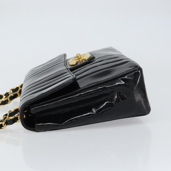 CHANEL Matelasse 30 Chain Shoulder Bag Enamel Black Gold CC Auth 158839