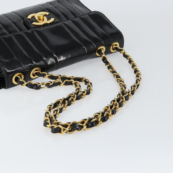 CHANEL Matelasse 30 Chain Shoulder Bag Enamel Black Gold CC Auth 158839