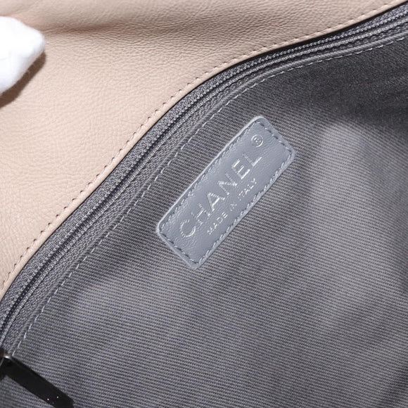 CHANEL Matelasse Chain Shoulder Bag Leather Beige CC Auth 158860