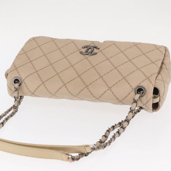 CHANEL Matelasse Chain Shoulder Bag Leather Beige CC Auth 158860