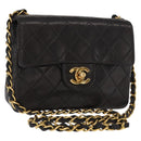 CHANEL Matelasse Chain Shoulder Bag Lamb Skin Gold Black CC Auth 158863SAV-1