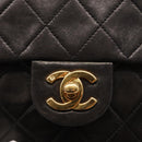 CHANEL Matelasse Chain Shoulder Bag Lamb Skin Gold Black CC Auth 158863SAV-17