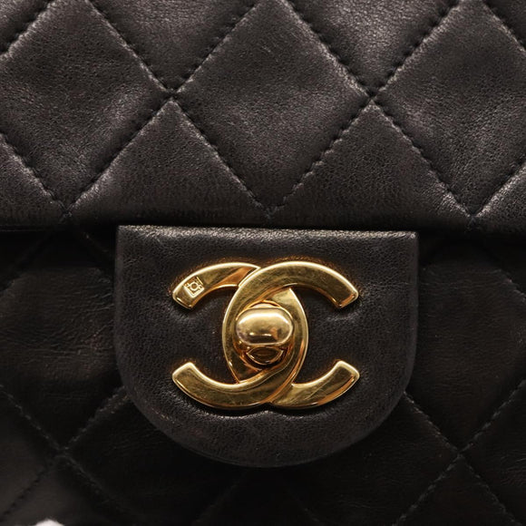 CHANEL Matelasse Chain Shoulder Bag Lamb Skin Gold Black CC Auth 158863SAV