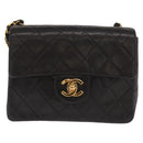 CHANEL Matelasse Chain Shoulder Bag Lamb Skin Gold Black CC Auth 158863SAV-13