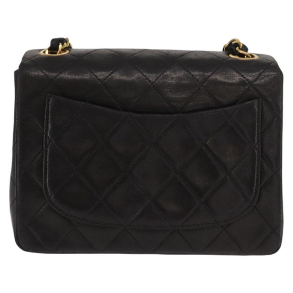 CHANEL Matelasse Chain Shoulder Bag Lamb Skin Gold Black CC Auth 158863SAV