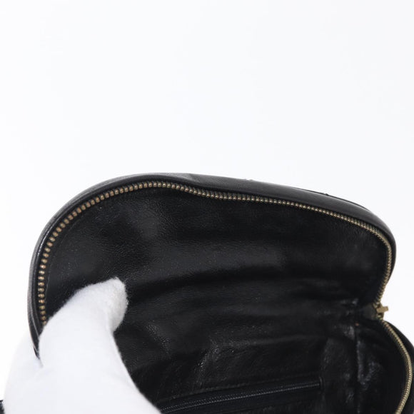 CHANEL Matelasse Waist bag Patent leather Black Gold CC Auth 158866SAV