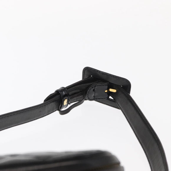 CHANEL Matelasse Waist bag Patent leather Black Gold CC Auth 158866SAV