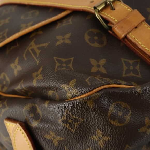 LOUIS VUITTON Monogram Saumur 43 Shoulder Bag M42252 LV Auth 159000