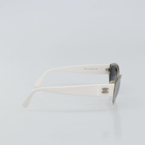 CHANEL Sunglasses plastic White CC Auth 159068