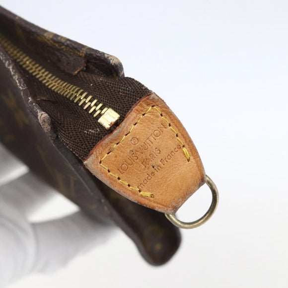 LOUIS VUITTON Monogram Bucket GM Accessory Pouch LV Auth 159225