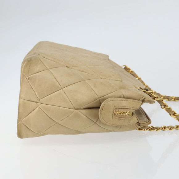 CHANEL Matelasse Chain Shoulder Bag Leather Beige Gold CC Auth 159264