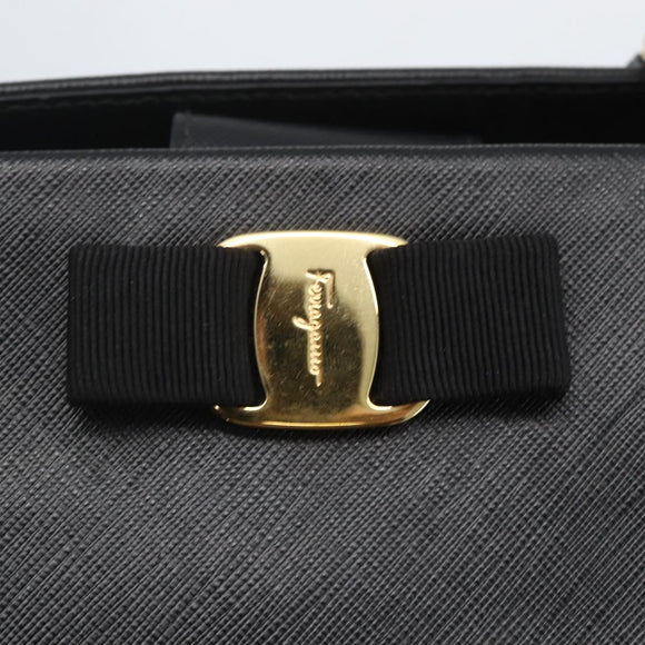 Salvatore Ferragamo Chain Vala Shoulder Bag Leather Black Gold Auth 159349