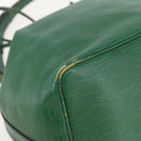 LOUIS VUITTON Epi Petit Noe Shoulder Bag Green M44104 LV Auth 159386-14