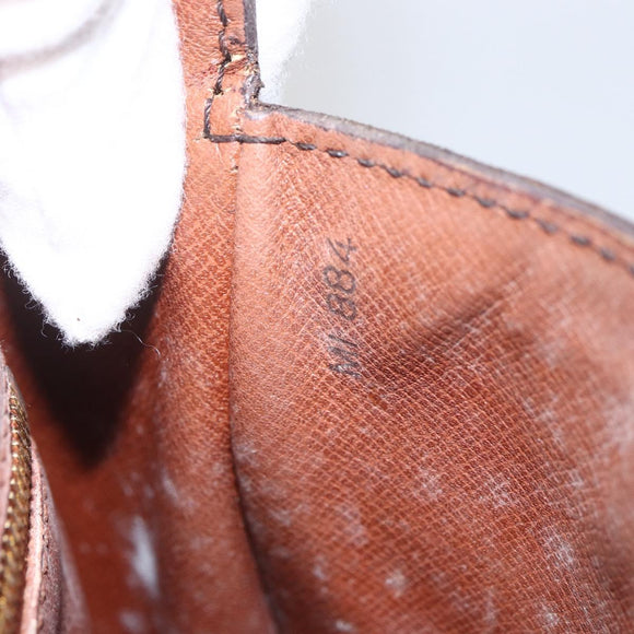 LOUIS VUITTON Monogram Saint Cloud MM Shoulder Bag M51243 LV Auth 159675