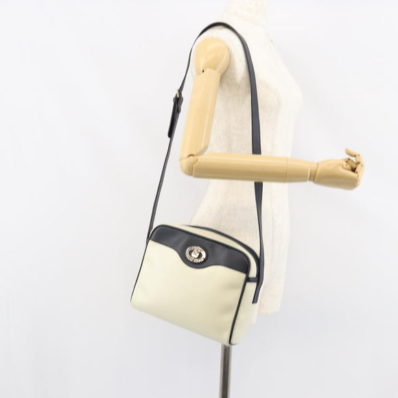 Burberrys Shoulder Bag Leather White Auth 160176