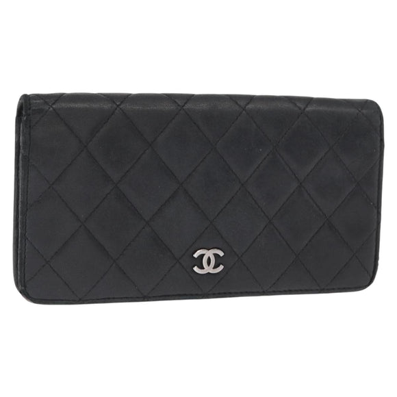CHANEL Matelasse Long Wallet Lamb Skin Black Gold CC Auth 160185