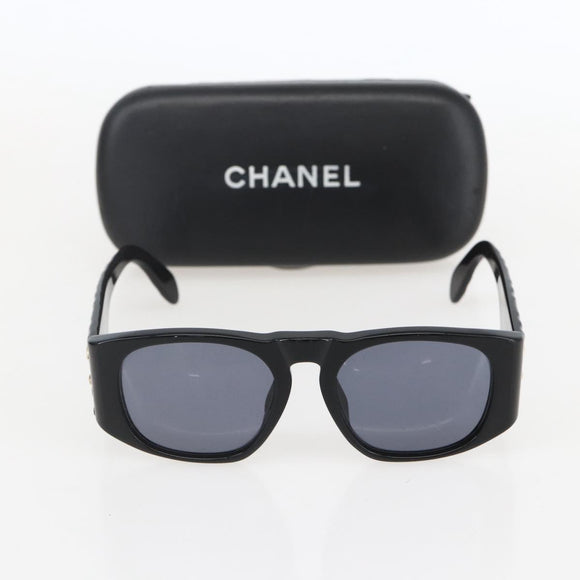 CHANEL Sonnenbrille Kunststoff Schwarz CC Auth 160328