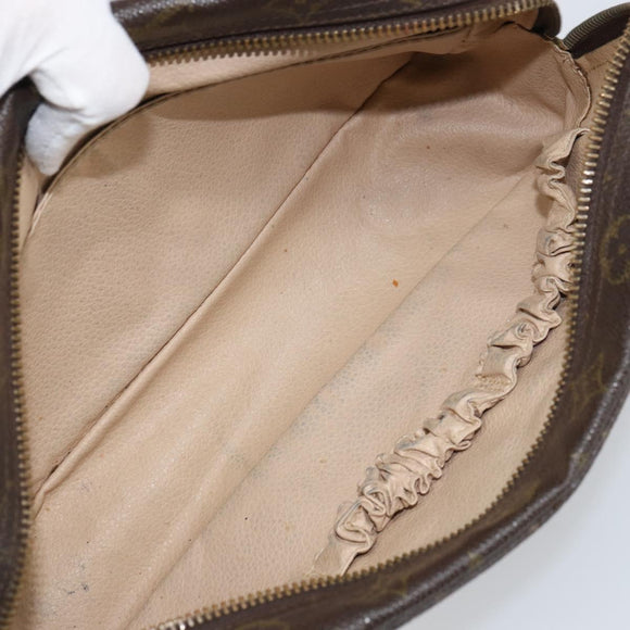 LOUIS VUITTON Monogram Trousse Toilette 28 Clutch Bag M47522 LV Auth 160634