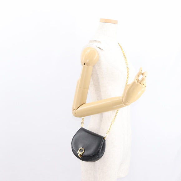 Salvatore Ferragamo Chain Gancini Shoulder Bag Leather Black Gold Auth 161032