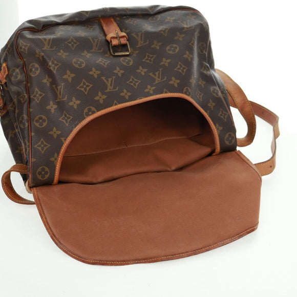 LOUIS VUITTON Monogram Saumur 35 Shoulder Bag M42254 LV Auth 161371