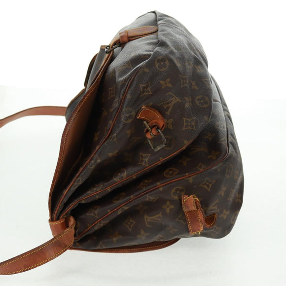 LOUIS VUITTON Monogram Saumur 35 Shoulder Bag M42254 LV Auth 161371