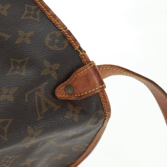 LOUIS VUITTON Monogram Saumur 35 Shoulder Bag M42254 LV Auth 161371
