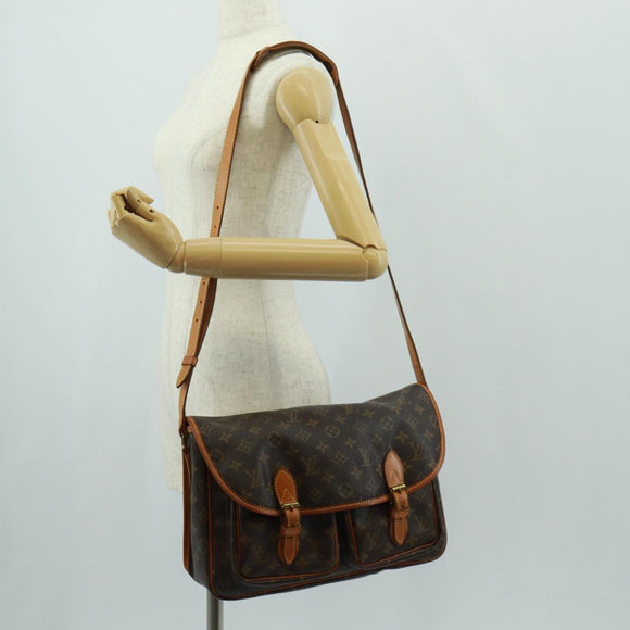 LOUIS VUITTON Monogram Sac Bazas Japon Shoulder Bag M99013 LV Auth 161378
