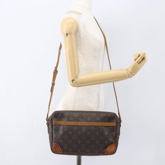 LOUIS VUITTON Monogram Trocadero 27 Shoulder Bag M51274 LV Auth 161389