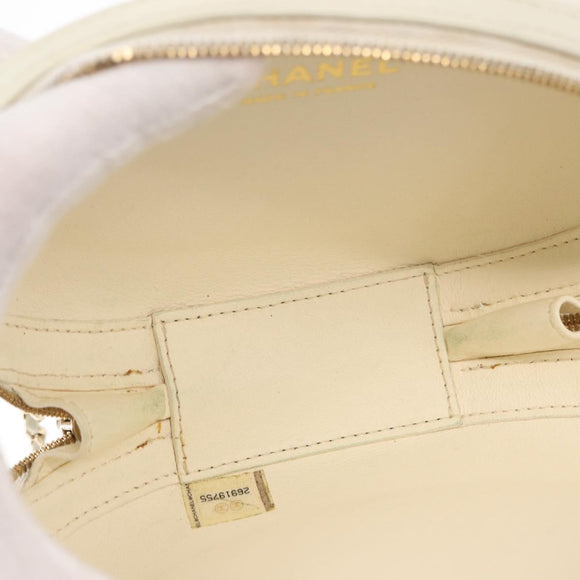 CHANEL Chain V Stitch La Pauza Shoulder Bag Leather White Gold CC Auth 161720SAV