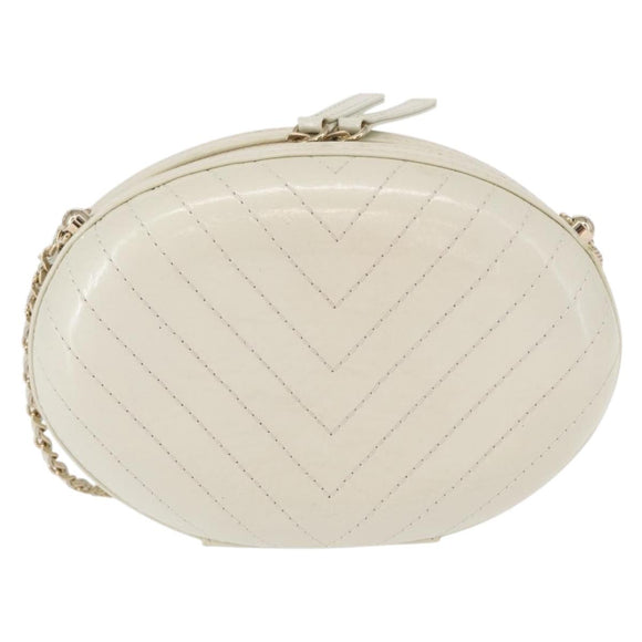 CHANEL Chain V Stitch La Pauza Shoulder Bag Leather White Gold CC Auth 161720SAV