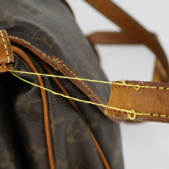 LOUIS VUITTON Monogram Saumur 30 Shoulder Bag M42256 LV Auth 161866