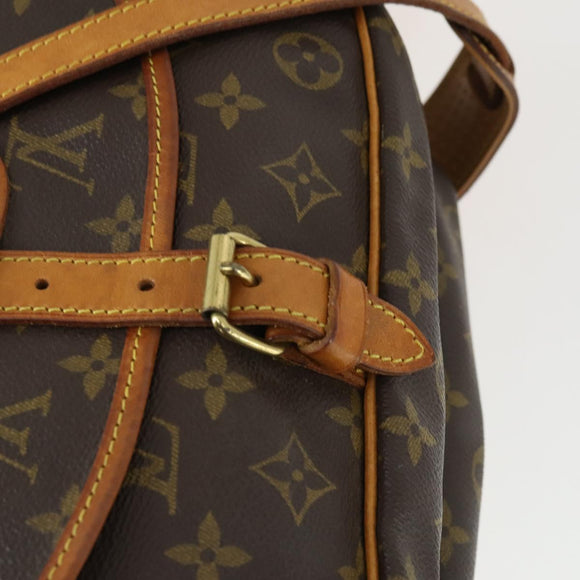LOUIS VUITTON Monogram Saumur 30 Shoulder Bag M42256 LV Auth 161868A