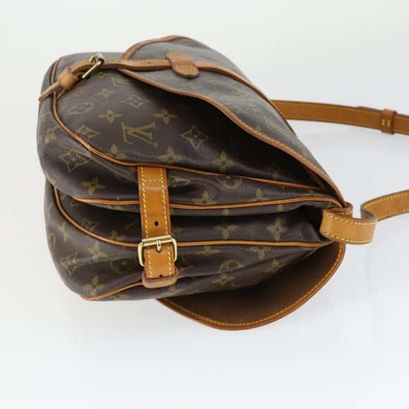 LOUIS VUITTON Monogram Saumur 30 Shoulder Bag M42256 LV Auth 161868A