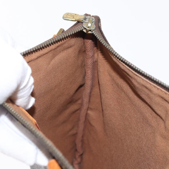 LOUIS VUITTON Monogram Pochette Bosphore Shoulder Bag M40044 LV Auth 161957
