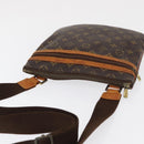 LOUIS VUITTON Monogram Pochette Bosphore Shoulder Bag M40044 LV Auth 161957-6