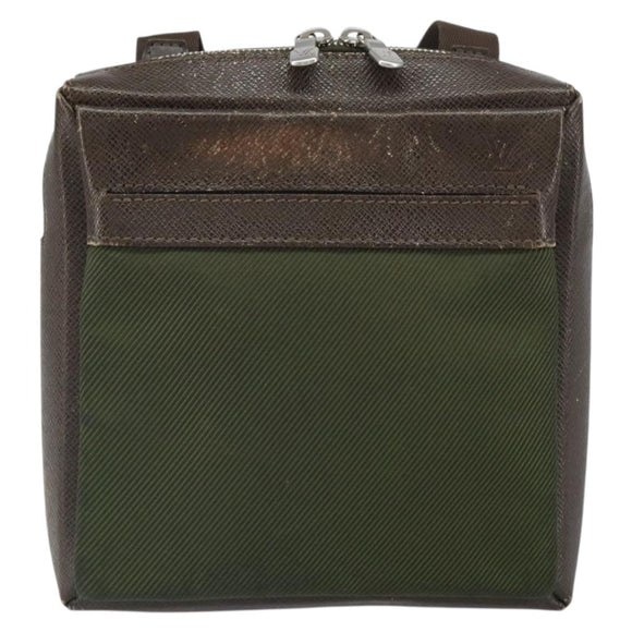 LOUIS VUITTON Taiga Sayan Shoulder Bag Epicea M30908 LV Auth 162017