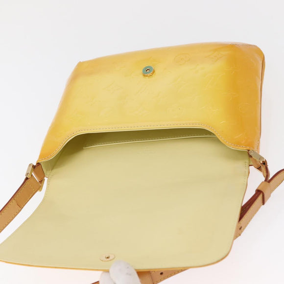 LOUIS VUITTON Monogram Vernis Thompson Street Bag Lime Yellow M91071 Auth 162087