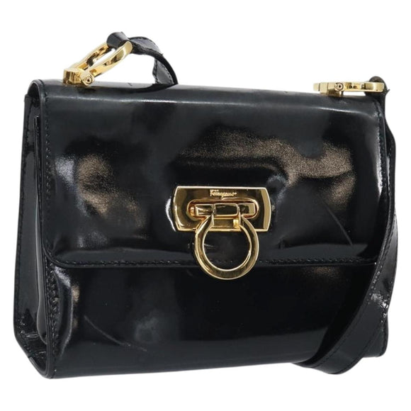 Salvatore Ferragamo Gancini Shoulder Bag Patent leather Black Gold Auth 162253