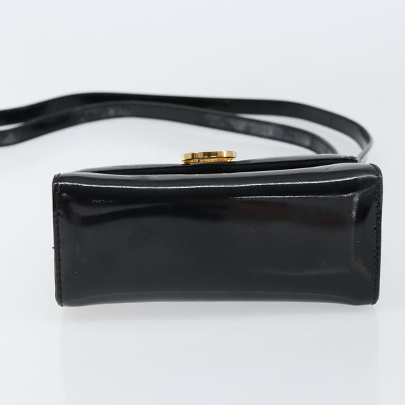 Salvatore Ferragamo Gancini Shoulder Bag Patent leather Black Gold Auth 162253