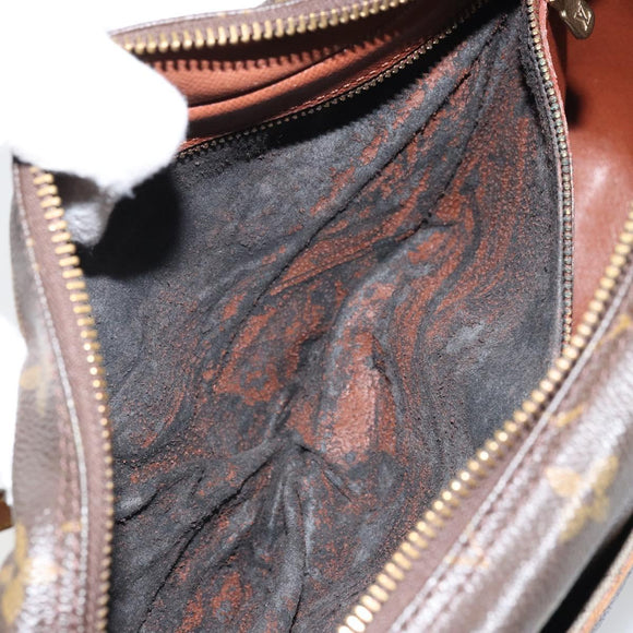 LOUIS VUITTON Monogram Trocadero 27 Shoulder Bag M51274 LV Auth 162433