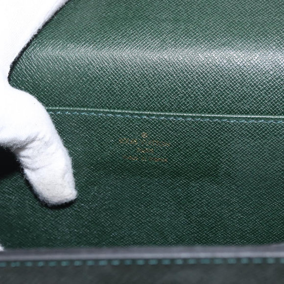 LOUIS VUITTON Taiga Serviette Moskova Business Bag Epicea M30034 LV Auth 162446