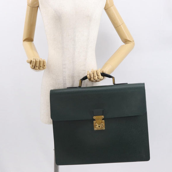 LOUIS VUITTON Taiga Serviette Moskova Business Bag Epicea M30034 LV Auth 162446