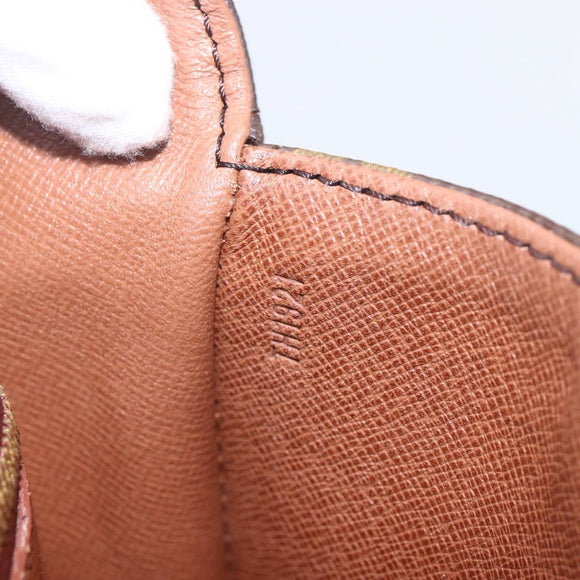 LOUIS VUITTON Monogram Saint Cloud GM Shoulder Bag M51242 LV Auth 162493