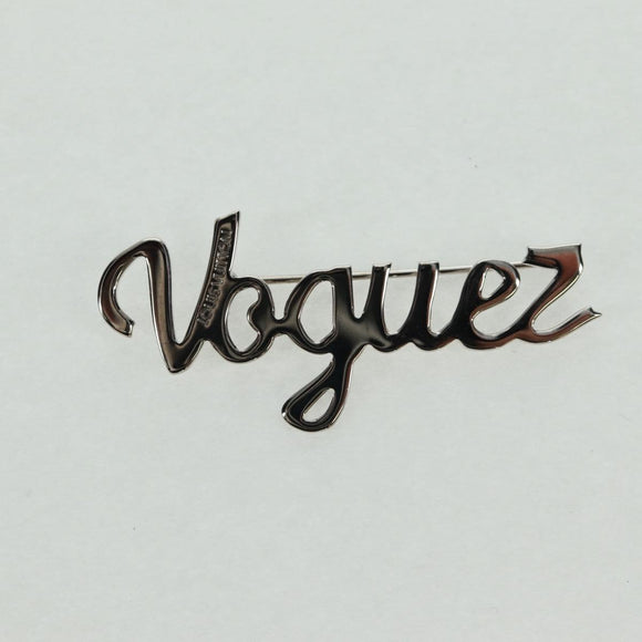 LOUIS VUITTON VolezVoguezVoyagez Brooch metal Silver M62507 LV Auth 162715M